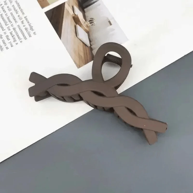 CLIPGLAM - Elegant hair clip with strong hold for every hair type - Image 12