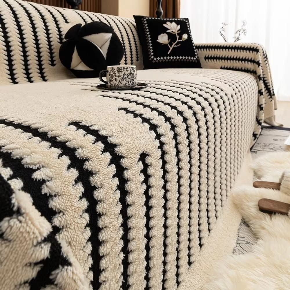 CouchGuard – Plush Sofa Cover with Non-Slip Backing - Image 6