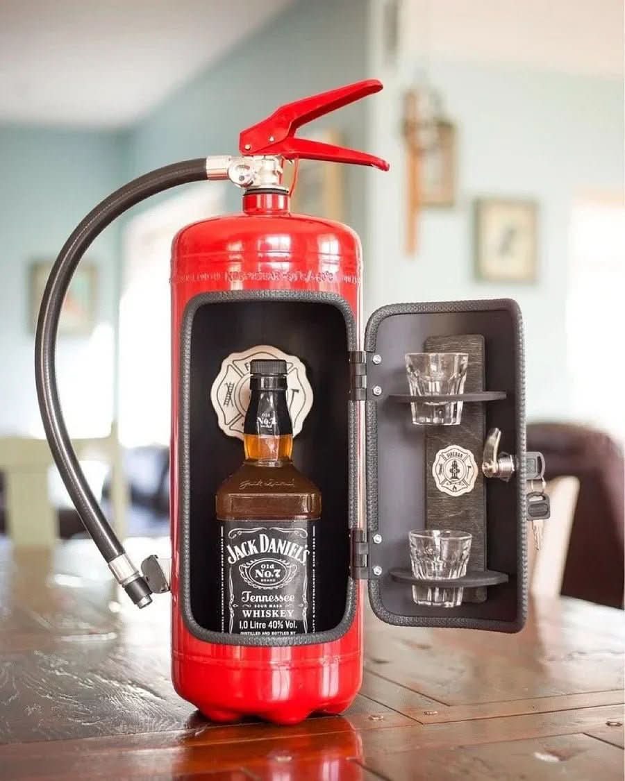 Hidden FireBar - Hidden minibar in fire extinguisher design for stylish storage - Image 4