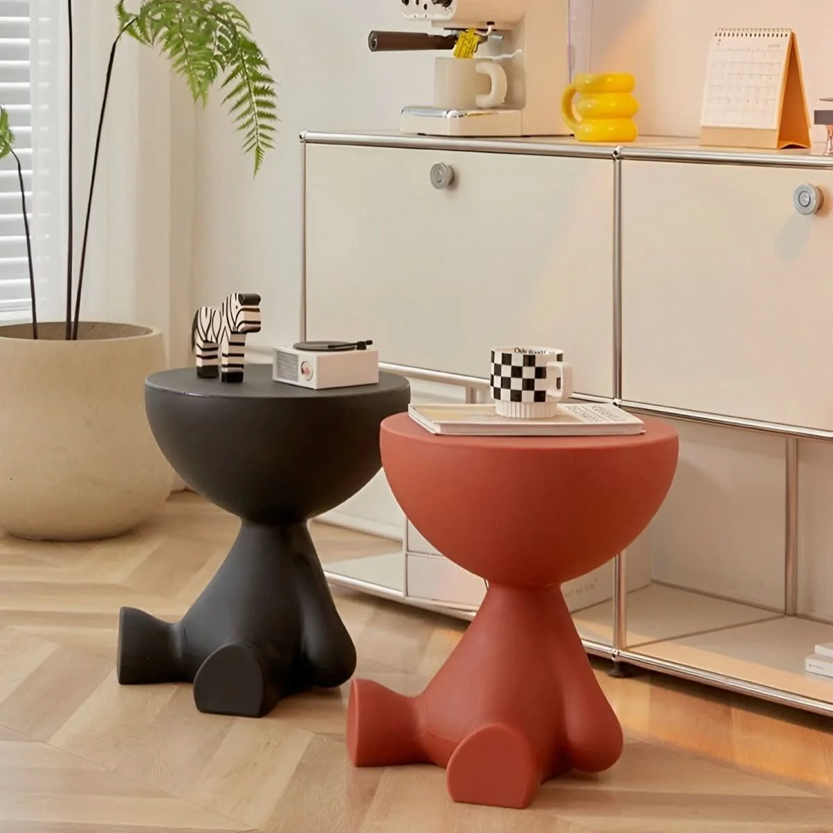 LUXROUND TABLE - Elegant round lounge table for stylish living - Image 7