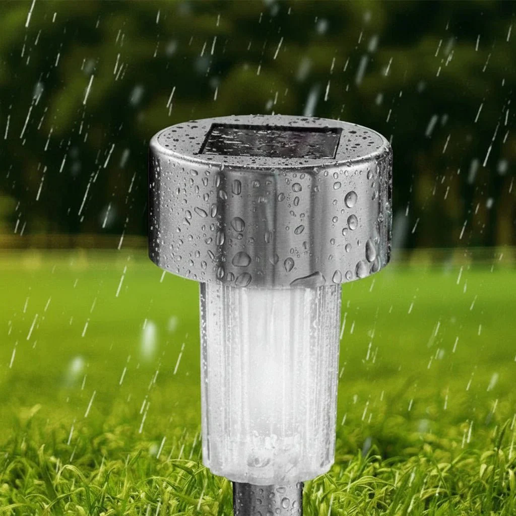 Solar LED lamp for the garden - weatherproof, energy-efficient with integrated light sensor - Image 6