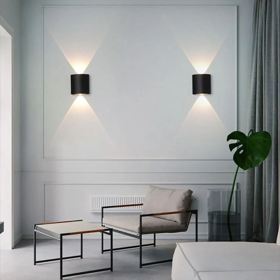 Waterproof LED outdoor wall light - Elegant & energy-efficient outdoor lighting made of aluminium - Image 4